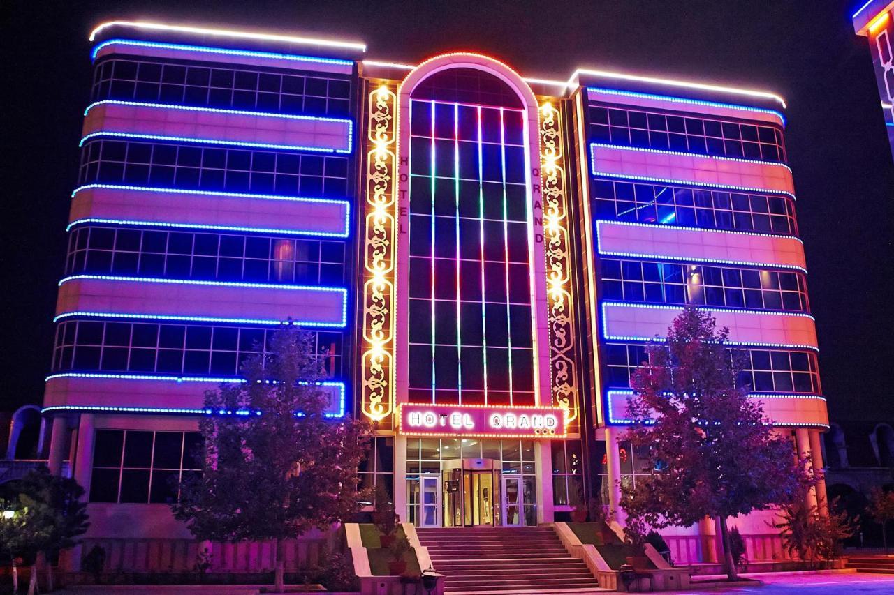 Grand Nakhchivan Hotel Kültér fotó