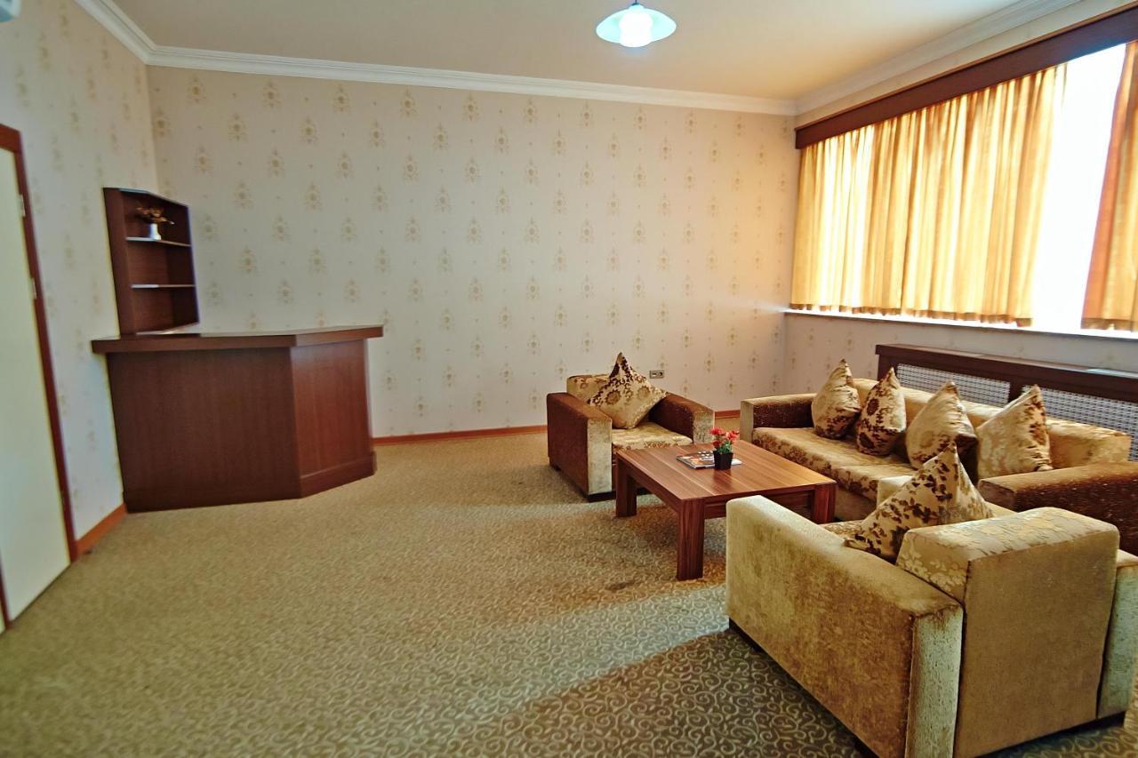 Grand Nakhchivan Hotel Kültér fotó